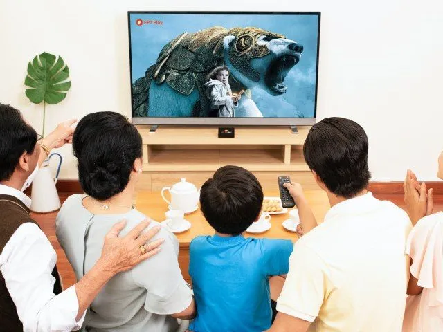 Quảng cáo TVC trên sóng truyền hình Quảng cáo TVC trên sóng truyền hình